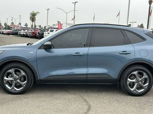 Certified 2025 Ford Escape ST-Line image 7