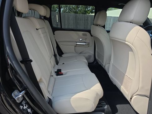 Certified 2026 Mercedes-Benz GLB 250 4MATIC image 15