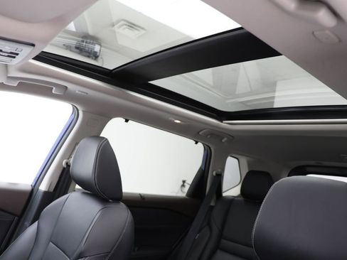 Used 2023 Nissan Rogue SL w/ SL Premium Package image 17