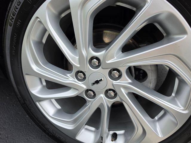 Used 2023 Chevrolet Bolt EUV LT FWD image 11