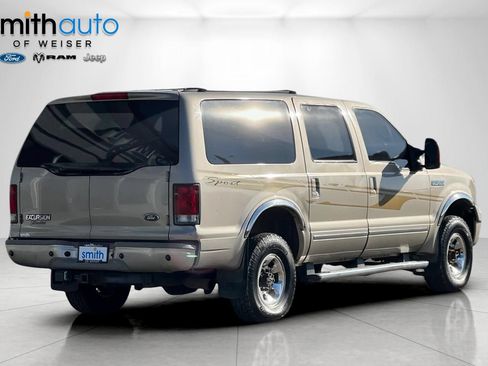 Used 2005 Ford Excursion Limited AWD/4WD image 4