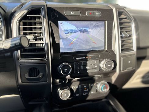 Used 2017 Ford F150 XLT w/ Equipment Group 301A Mid RWD image 18