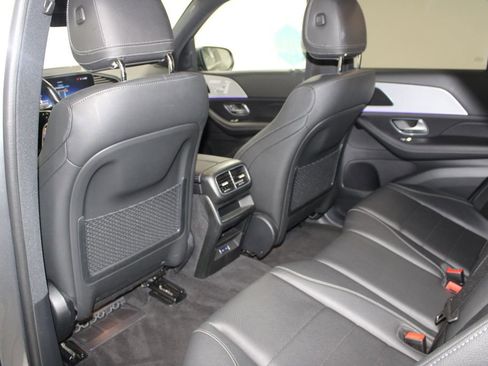 Used 2024 Mercedes-Benz GLE 450e 4MATIC image 26