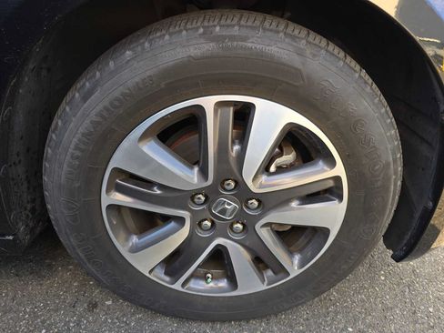 Used 2014 Honda Odyssey Touring image 4
