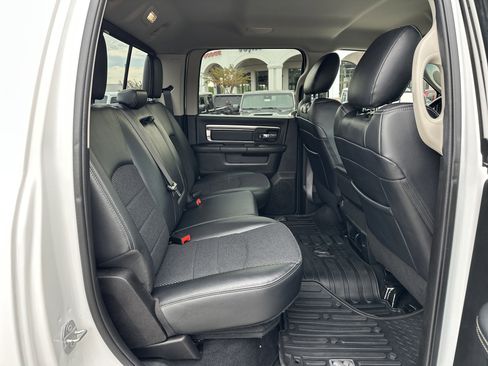 Used 2018 RAM 2500 Big Horn w/ Sport Appearance Group image 16