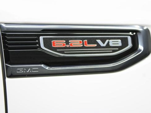 Used 2024 GMC Sierra 1500 AT4 w/ Technology Package image 58