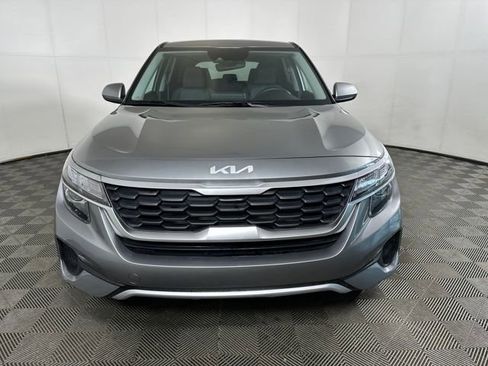 Used 2023 Kia Seltos LX image 8