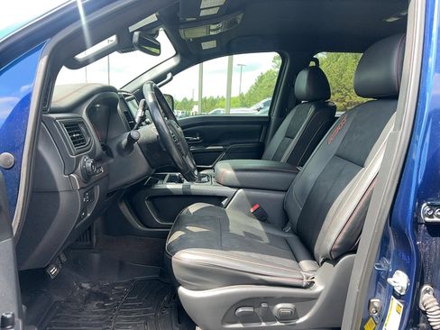 Used 2021 Nissan Titan PRO-4X w/ Pro-4x Utility Package AWD/4WD image 10
