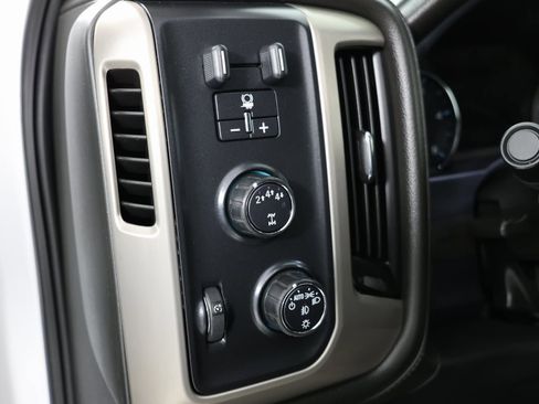 Used 2019 GMC Sierra 3500 Denali w/ Duramax Plus Package image 19