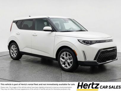 Used 2025 Kia Soul LX w/ LX Technology Package