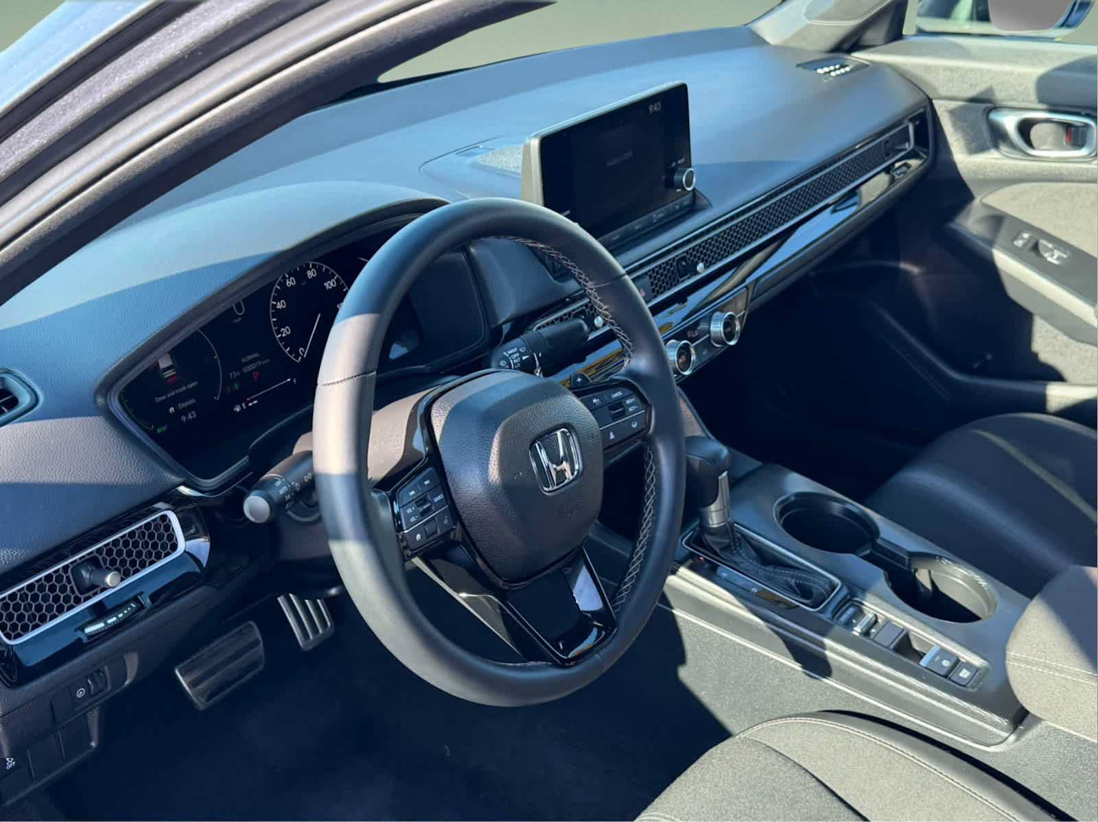 Used 2025 Honda Civic Sport image 27