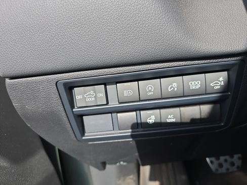Used 2025 Toyota Tundra Limited w/ TRD Off-Road Package AWD/4WD image 25