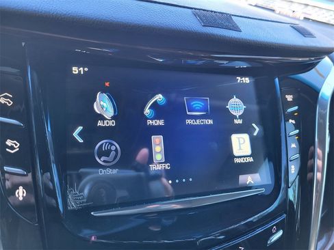 Used 2016 Cadillac Escalade Luxury image 28