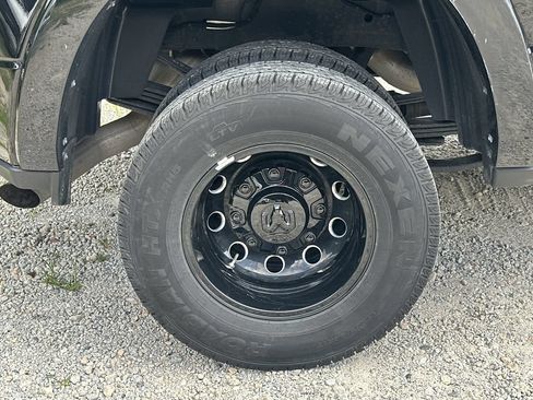 Used 2021 RAM 3500 Laramie AWD/4WD image 17
