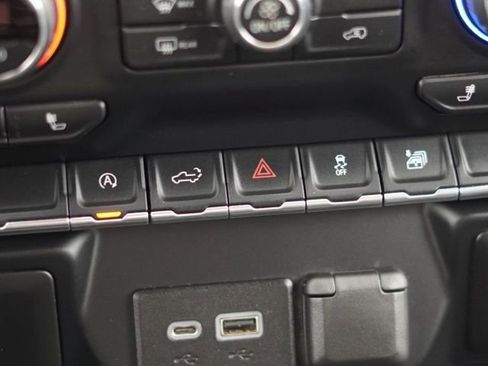 Used 2020 Chevrolet Silverado 1500 LT w/ All-Star Edition image 34