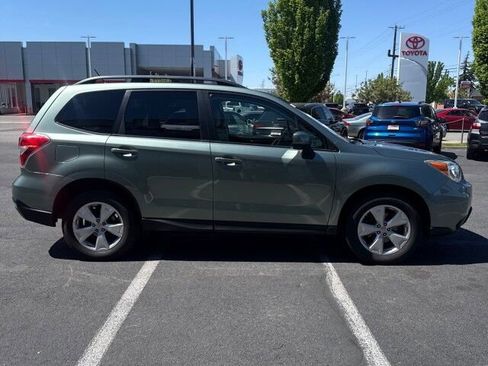 Used 2014 Subaru Forester 2.5i Premium w/ All-Weather Package AWD/4WD image 5