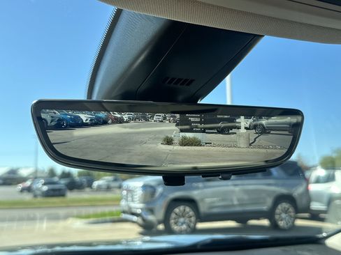 Used 2022 GMC Acadia Denali w/ GMC Pro Grade Package image 81