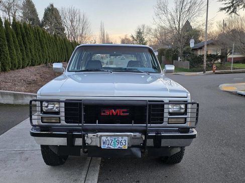 Used 1991 GMC Jimmy 4WD image 2