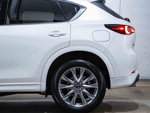Used 2025 MAZDA CX-5 AWD 2.5 S w/ Premium Plus Pkg image 4