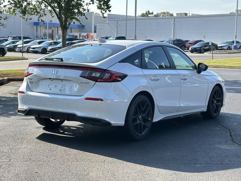Used 2025 Honda Civic Sport image 11