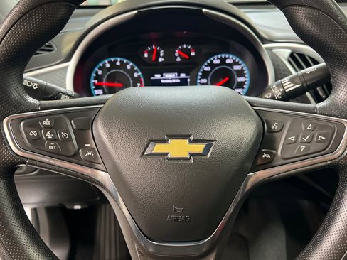 Used 2024 Chevrolet Malibu LT image 30