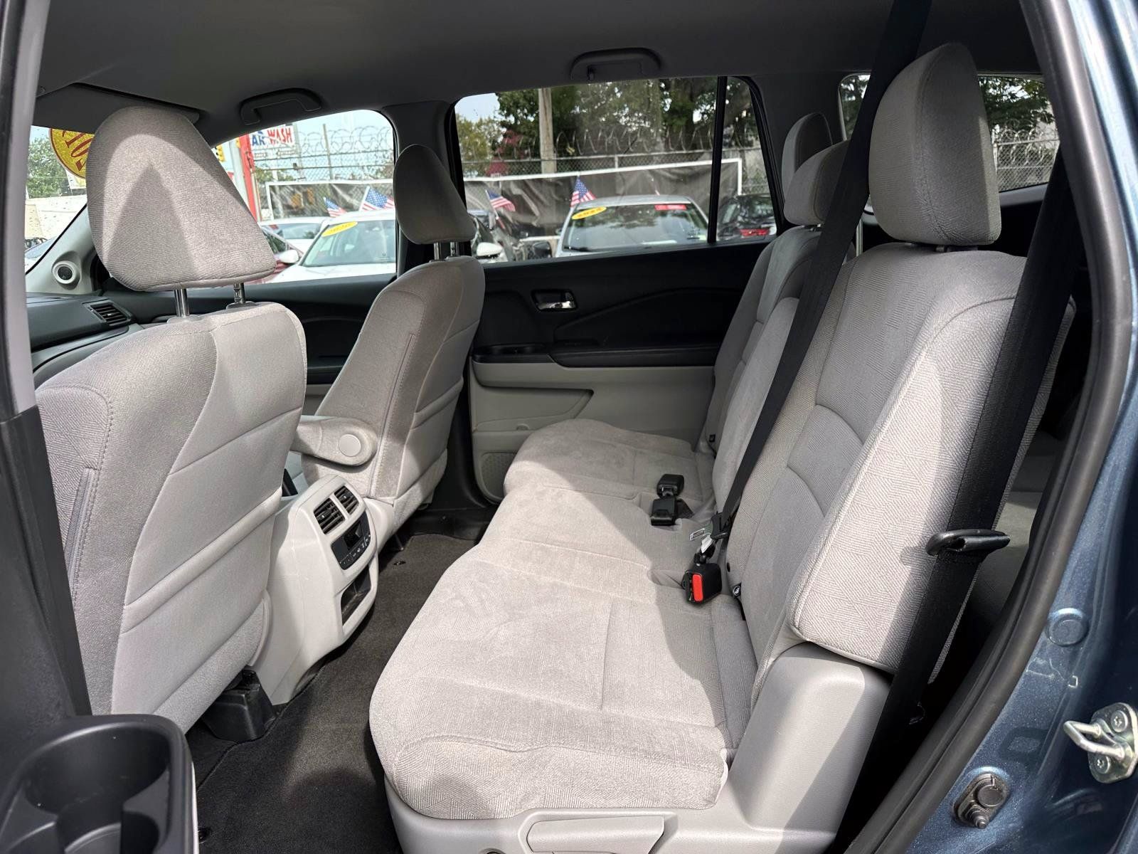Used 2019 Honda Pilot EX image 14
