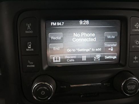 Used 2020 RAM 1500 Rebel AWD/4WD image 24