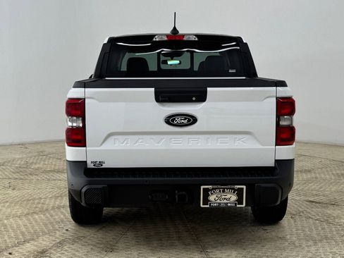 New 2025 Ford Maverick Lariat w/ Black Appearance Package image 22