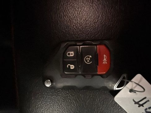 Used 2018 Jeep Wrangler Unlimited Rubicon w/ Dual Top Group image 20