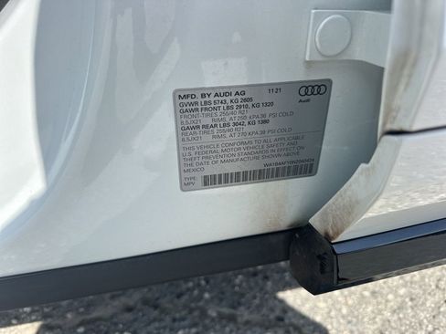 Used 2022 Audi SQ5 Premium Plus image 34