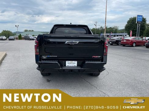 New 2024 Chevrolet Silverado EV RST AWD/4WD image 7