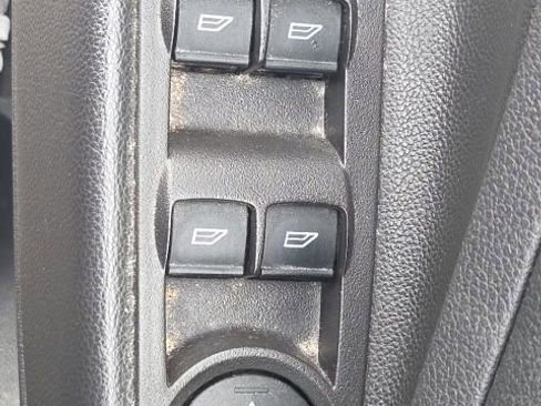 Used 2014 Ford Escape SE FWD image 21