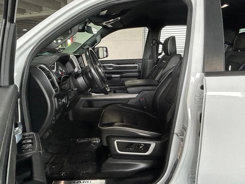 Used 2021 RAM 1500 Laramie AWD/4WD image 16