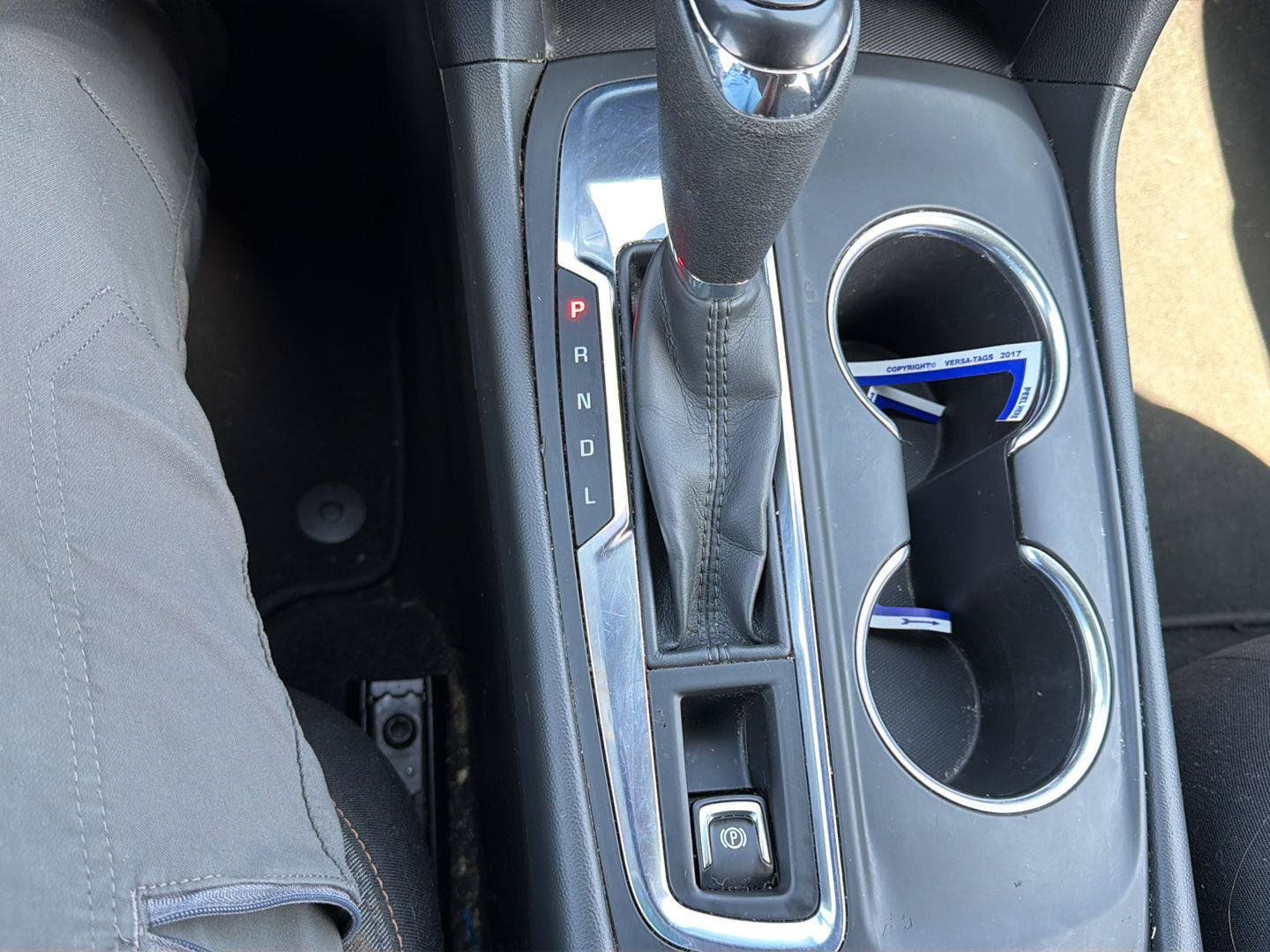 Used 2021 Chevrolet Equinox LT FWD image 16