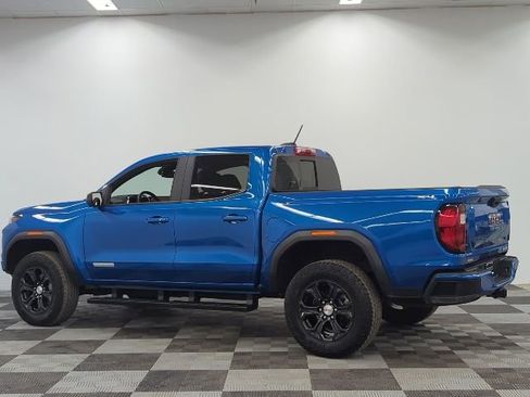 Used 2023 GMC Canyon Elevation w/ Elevation Premium Package AWD/4WD image 5