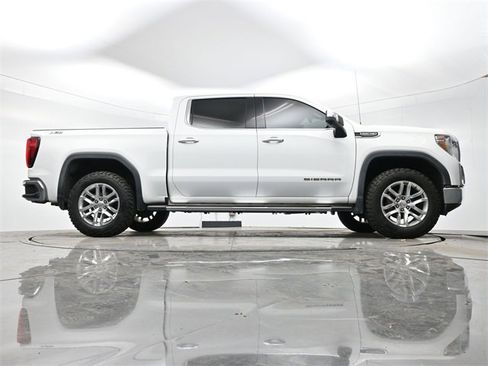 Used 2020 GMC Sierra 1500 SLT w/ SLT Premium Package image 28