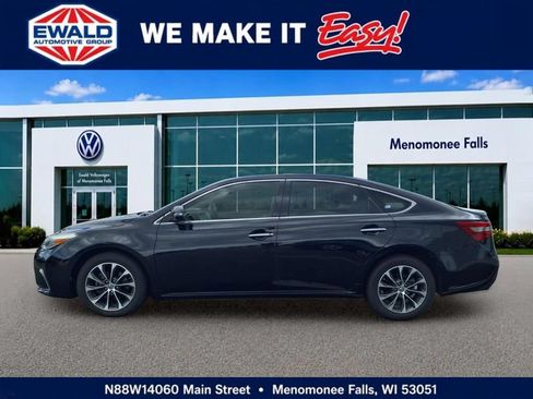 Used 2016 Toyota Avalon XLE FWD image 4