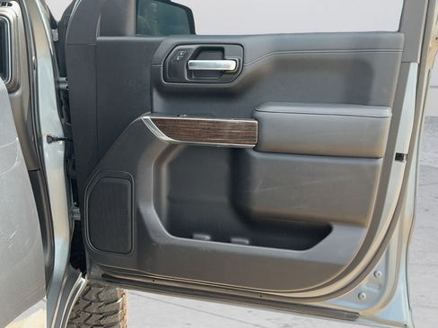 Used 2020 GMC Sierra 1500 Elevation w/ Elevation Value Package AWD/4WD image 23