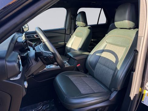 Used 2023 Ford Explorer Timberline image 11