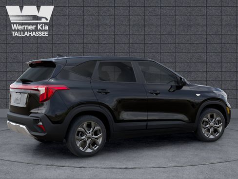 New 2026 Kia Seltos LX image 6