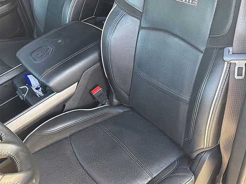 Used 2021 RAM 2500 Laramie image 12