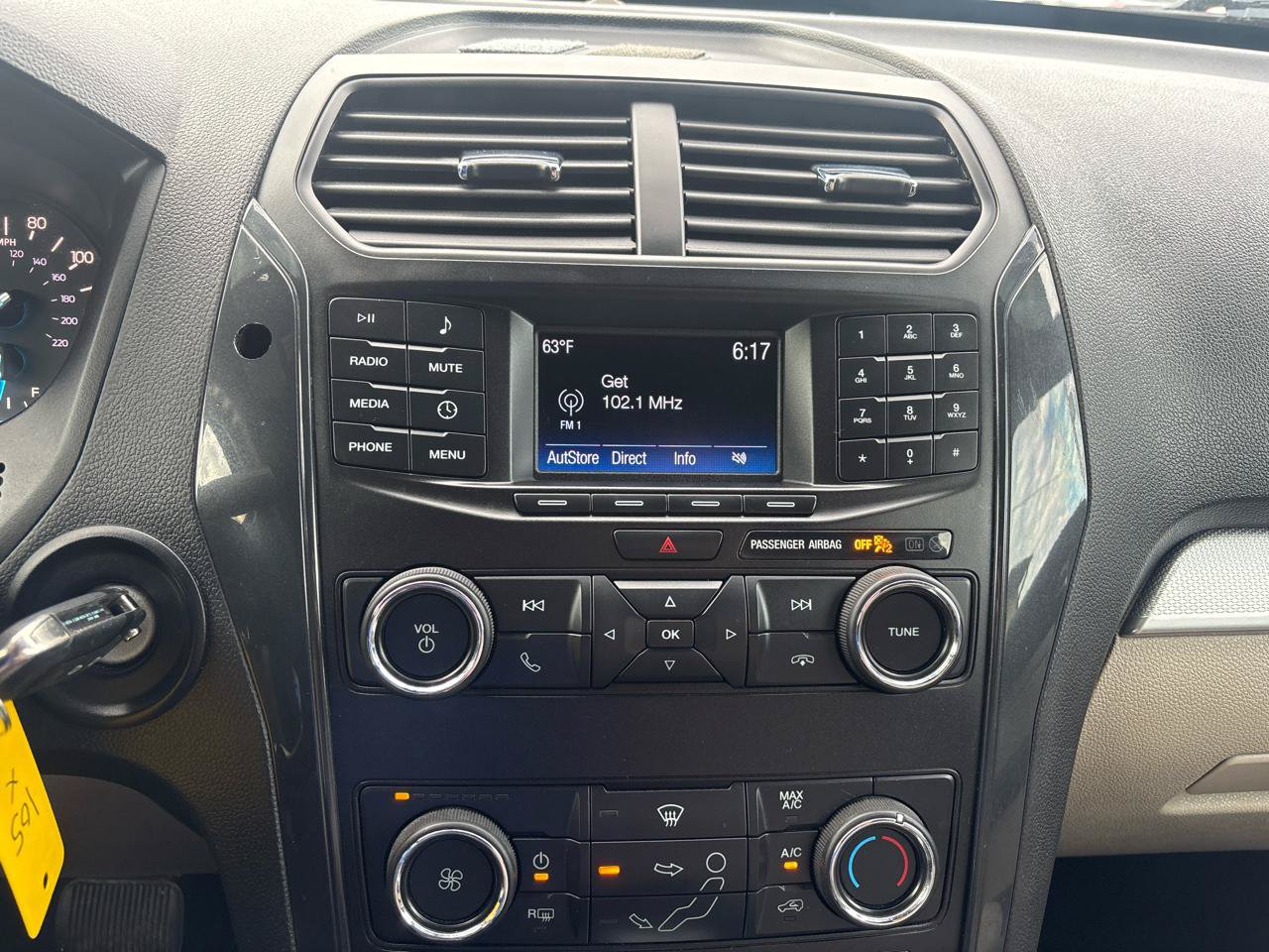 Used 2019 Ford Explorer 4WD image 18