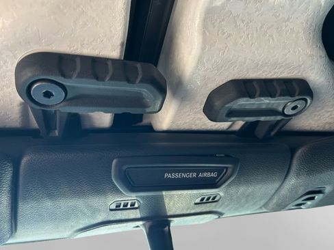 Used 2021 Jeep Wrangler Unlimited Sahara w/ LED Lighting Group AWD/4WD image 26