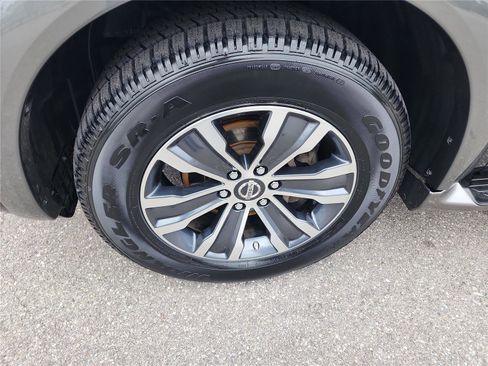 Used 2019 Nissan Armada SL w/ Premium Package image 9