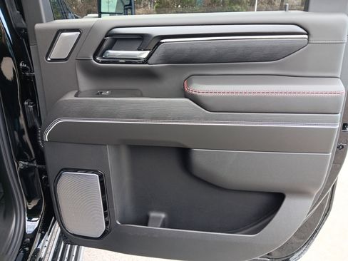 New 2026 GMC Sierra 2500 AT4X w/ LPO, Black Badging Package image 22