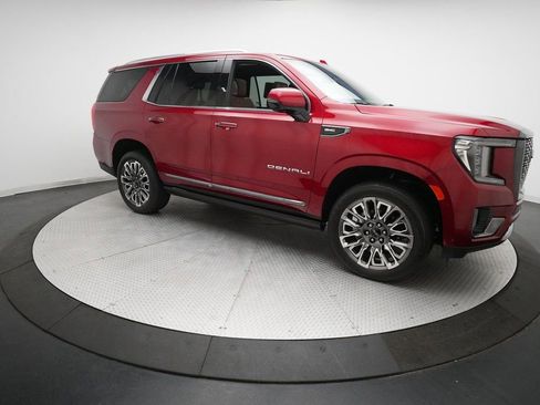 Used 2023 GMC Yukon Denali Ultimate image 13