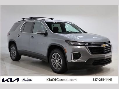 Used 2023 Chevrolet Traverse LT