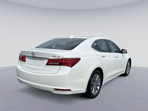 Used 2018 Acura TLX w/ Technology Package image 5