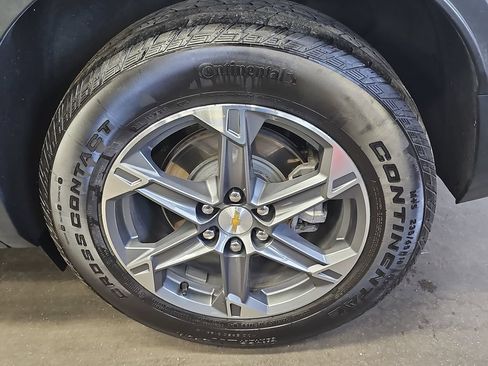 Used 2025 Chevrolet Blazer LT FWD image 33