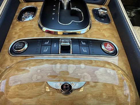 Used 2017 Bentley Continental GT V8 S image 33